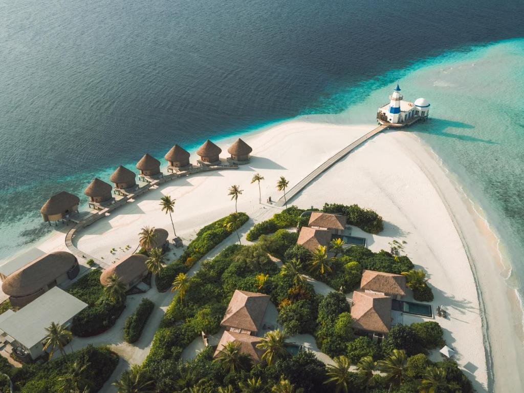 Top 10 Resorts in Maldives with the Best Sustainability Practices